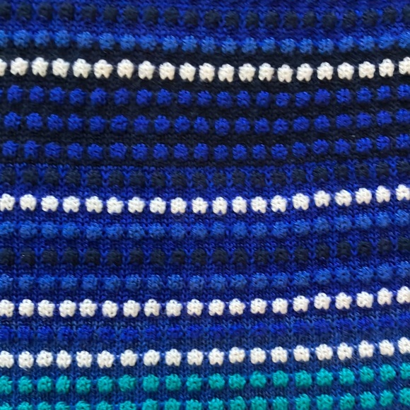 Chaps knit sleeveless top with rounded neckline in shades of teal blue & white - Picture 4 of 14